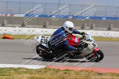 media/Mar-19-2022-Fastrack Riders (Sat) [[4e7522d738]]/Level 5 Race/Turn 9 Inside/